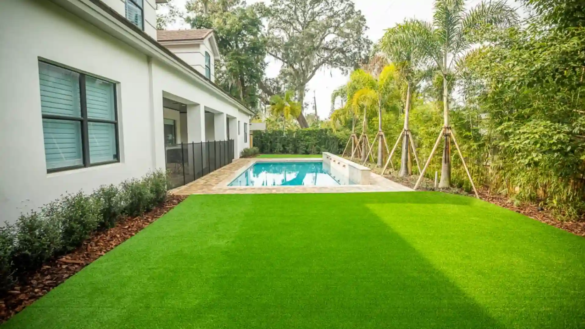 How to Maintain Your Affordable Artificial Lawn Dallas TX